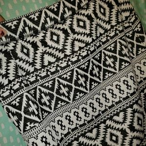 Gap skirt